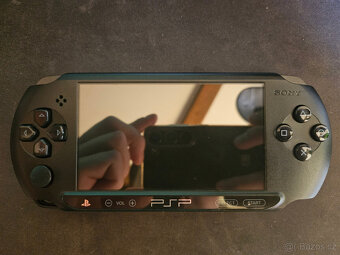 Koupím poškozené či nefunkční herní konzole Sony PSP - 3