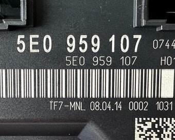 Řídící jednotka el. kufru 5E0959107 Škoda Octavia 3 kombi 14 - 3