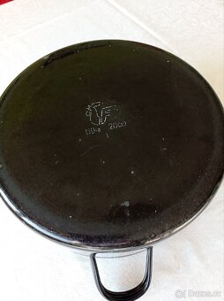 Smaltovaný hrnec - 3