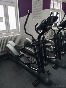 Profi eliptický trenažer - 3