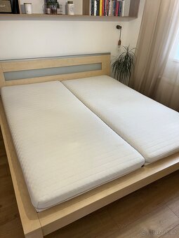 Manželská postel 180x200 JMP - 3