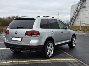 Volkswagen Touareg 3.0tdi V6 - 3