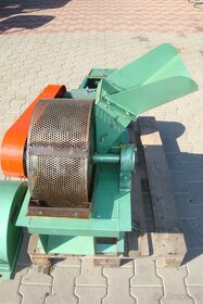 Štěpkovač s drtičem (2in1) s elektromotorem - 3