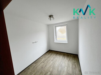 Pronájem bytu 2+kk, Hroznětín, po rekonstrukci - 3