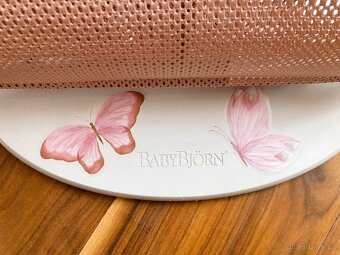 Houpátko Babybjörn Dusty Pink Mesh - 3