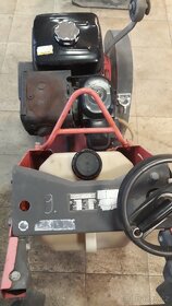 Husqvarna FS400 řezačka spár - 3