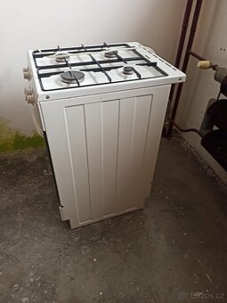 Plynový sporák s elektrickou troubou - 3
