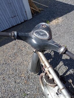 Prodám ČZ 125 deluxe bez TP - 3