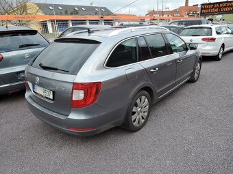 Škoda Superb Kombi 2.0 TDi DSG Kůže Navi 2012 - 3