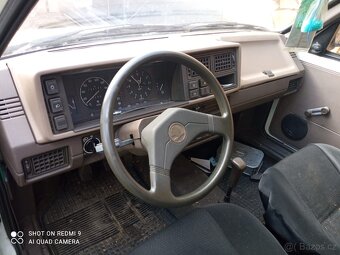 Škoda favorit - 3