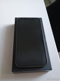 Vyměním iPhone 12 pro iPhone 8+ - 3