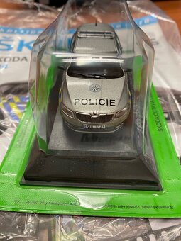 Deagostini Škoda octavia combi policie - 3