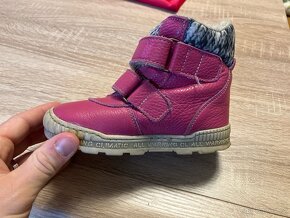 Prodáme holčičí zimní boty vel. 27 - 3