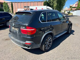 Bmw x5 e70 35d 210kw Blacksaphire na díly - 3