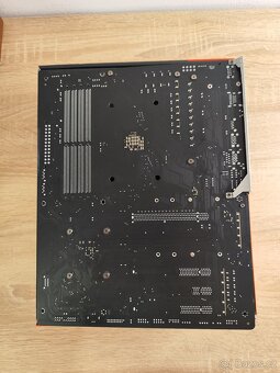 GIGABYTE B550 AORUS ELITE V2 - 3