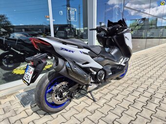 Yamaha T-Max 560 - 3