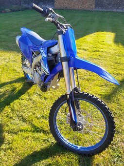 Yamaha YZ 250F - 3