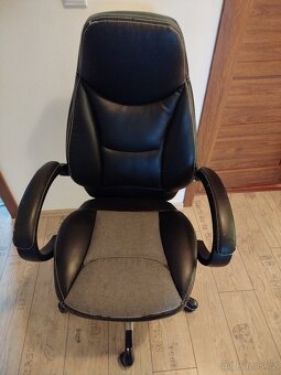 Kancelářské křeslo - 3