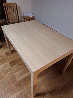 Jídelní rozkládací stůl REZERVACE - 3