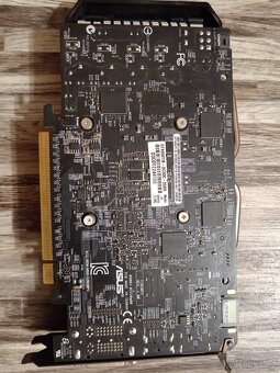 Grafická karta 2GB - 3
