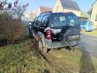 Jeep Cherokee jj 2006 - 3