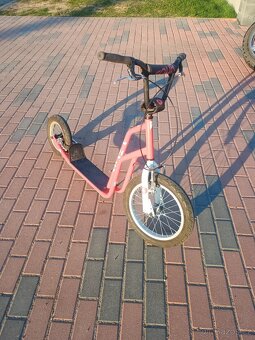 koloběžka yedoo four - 3