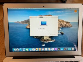 Apple MacBook Air (13-inch, Mid 2012) - 3