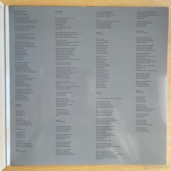 Umbrtka Spočinutí 2LP limit 88 ks - 3