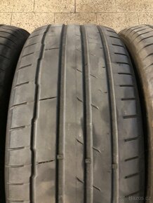 235/55/18 prodám letní sadu pneu - 3