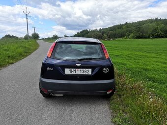 Osobní automobil Ford Focus - 3