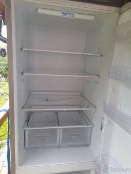 Lednice Indesit A+ - 3