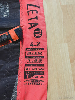 Plachta na windsurfing 4,2 m2 - 3