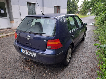 Prodám Golf IV r.v. 1999 - 3
