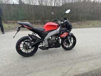 Aprilia tuono 125 - 3