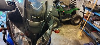 Suzuki V strom dl650 - 3