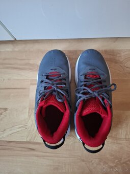Basketbal boty vel.38,5 - 3