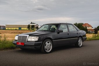 Mercedes-Benz 400E W124 Po renovaci - 3