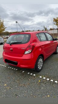 Hyundai i20 • 1.2 benzín • 62,5 kW • 2013 • 104 000 km - 3