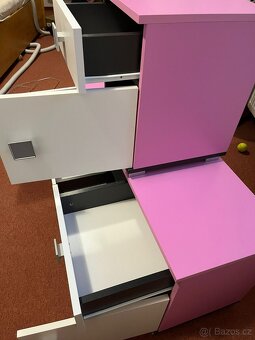 skříňky komplet - 3