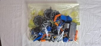 LEGO Technic 42071 Buldozer - 3