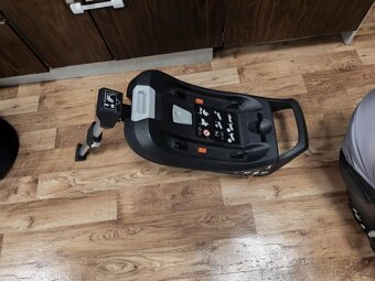 Dětská autosedačka 0-9kg - 3