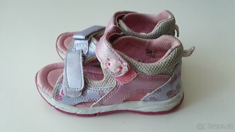 Sandále vel. 25 a bačkůrky - 3