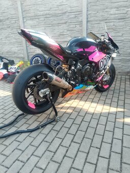 Yamaha R1M 2020 - 3