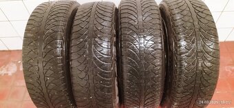 185/60 r15 - 3