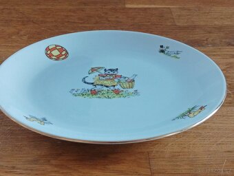 DĚTSKÝ PORCELÁNOVÝ TALÍŘ BOHEMIA NOVÁ ROLE - 3