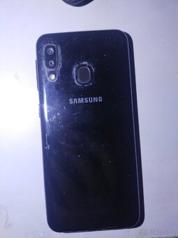 Samsung a20e na ND - 3
