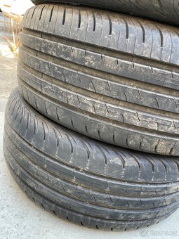 Letní pneu 215/55 R16 - 3