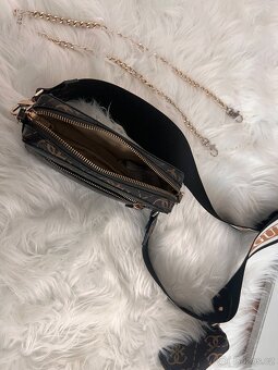 Crossbody kabelka Guess - 3