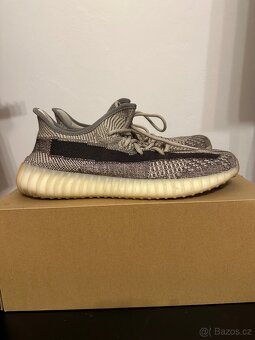 Adidas Yeezy Boost - 3