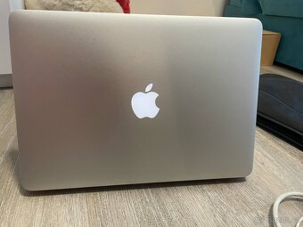 Macbook Air 13" 2015 - 3